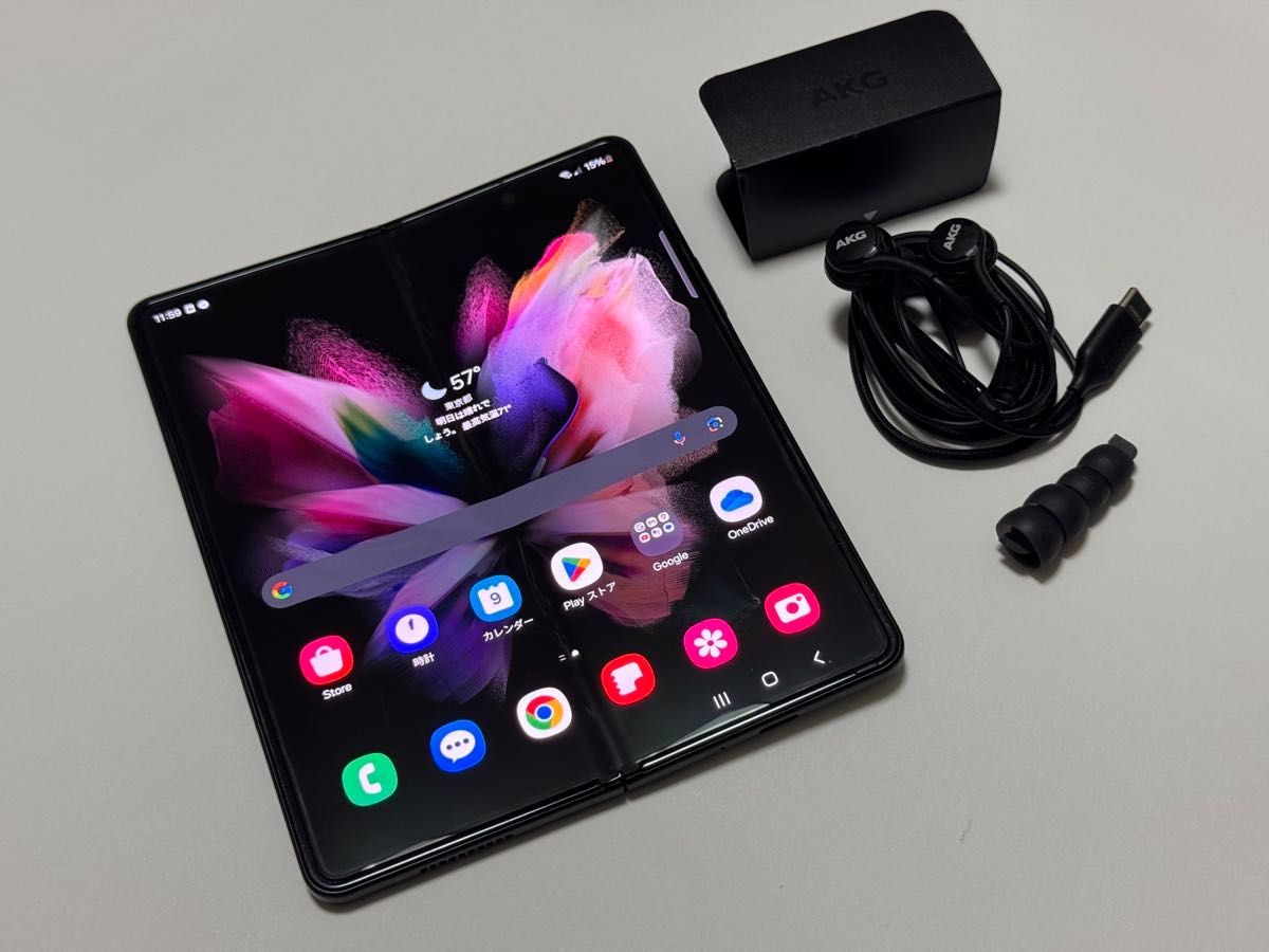 超レア超美品】海外版 Galaxy Z Fold3 5G SM-F926U1 SIMフリー 超レア超美品】海外版 Galaxy Z Fold3 5G SM-F926U1 SIMフリー