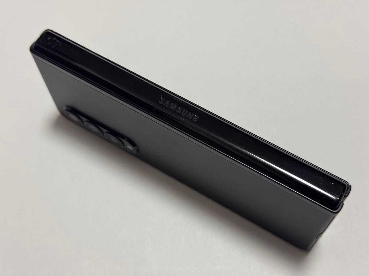 超レア超美品】海外版 Galaxy Z Fold3 5G SM-F926U1 SIMフリー 超レア超美品】海外版 Galaxy Z Fold3 5G SM-F926U1 SIMフリー
