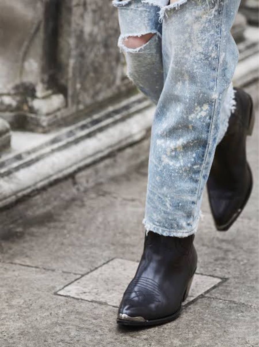 21AW Celine ペインターウォッシュ カートジーンズ クラッシュ 21AW Celine ペインターウォッシュ カートジーンズ クラッシュ