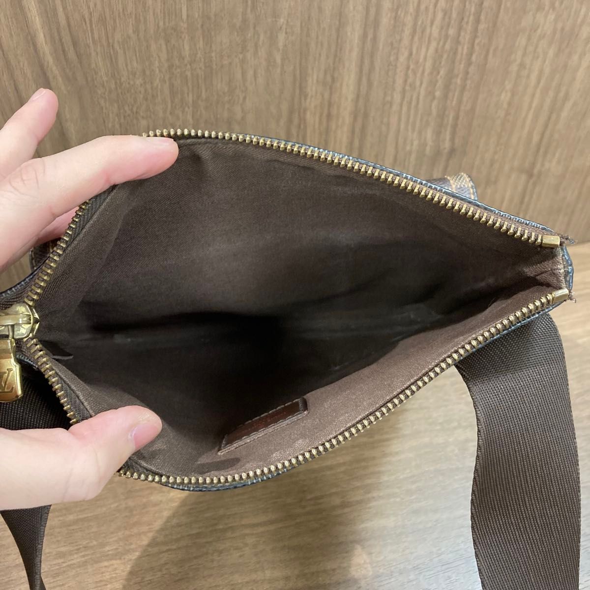 LOUIS VUITTON ルイヴィトン ダミエ ポシェット メルヴィール LOUIS VUITTON ルイヴィトン ダミエ ポシェット メルヴィール
