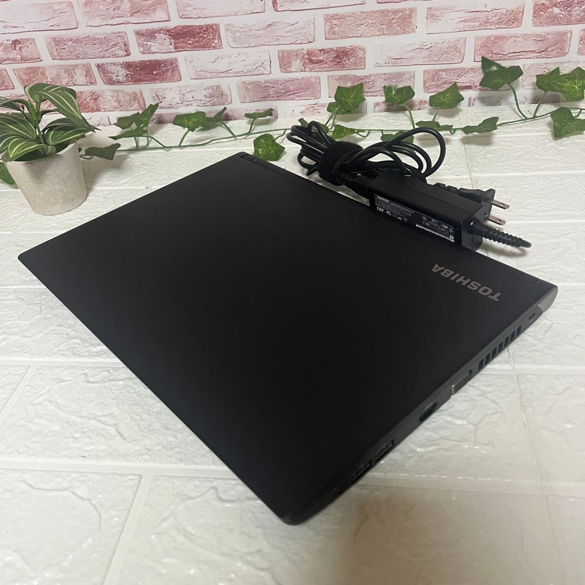 美品SSD128GB メモリ8GB R73/D i5-6200U カメラ Win11 Office 美品SSD128GB メモリ8GB R73/D i5-6200U カメラ Win11 Office