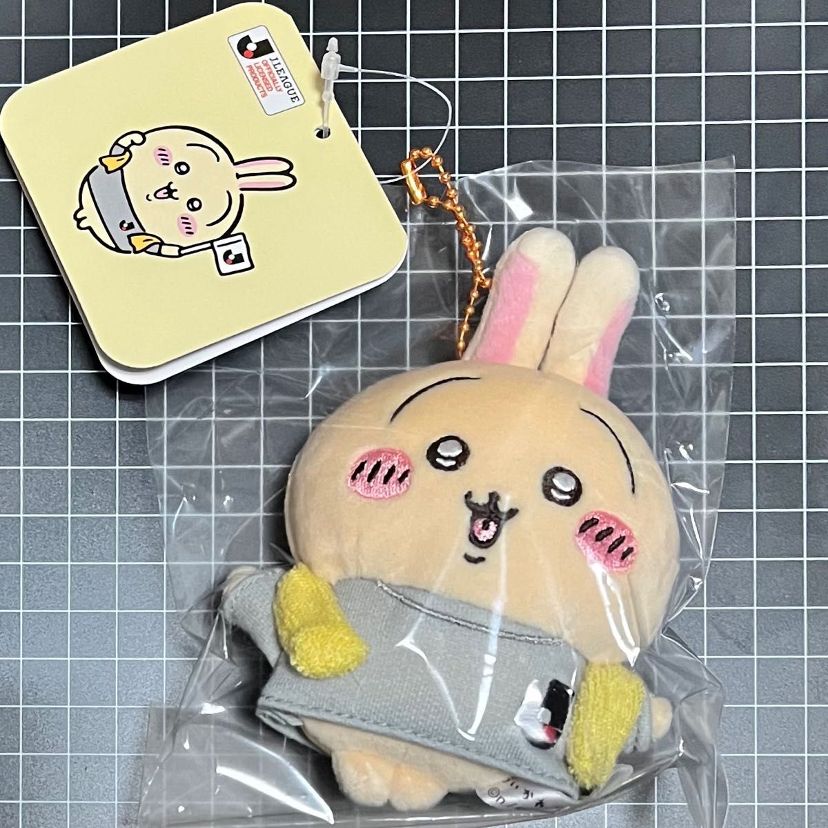 正規品】ちいかわ×Jリーグ ユニフォームマスコット うさぎ 正規品】ちいかわ×Jリーグ ユニフォームマスコット うさぎ
