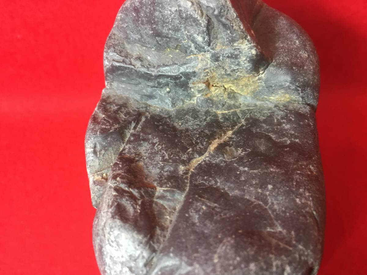 【逸品堂】 鑑賞石 木の台座 付き くずや石 水石 自然石 鑑賞石 盆栽石 盆石 飾り石 観賞石 平らな部分 山の部分 珍品 溜り石 神居古潭