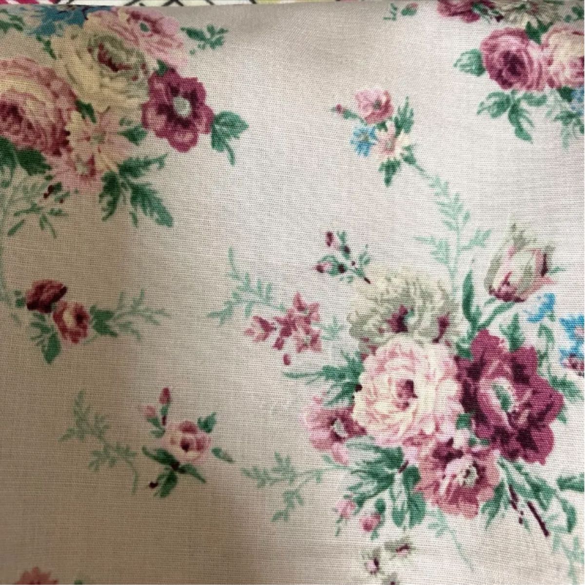 ロラライハリス刺繍 帆布 Dかんつきポーチ スマホショルダー ロラライハリス刺繍 帆布 Dかんつきポーチ スマホショルダー