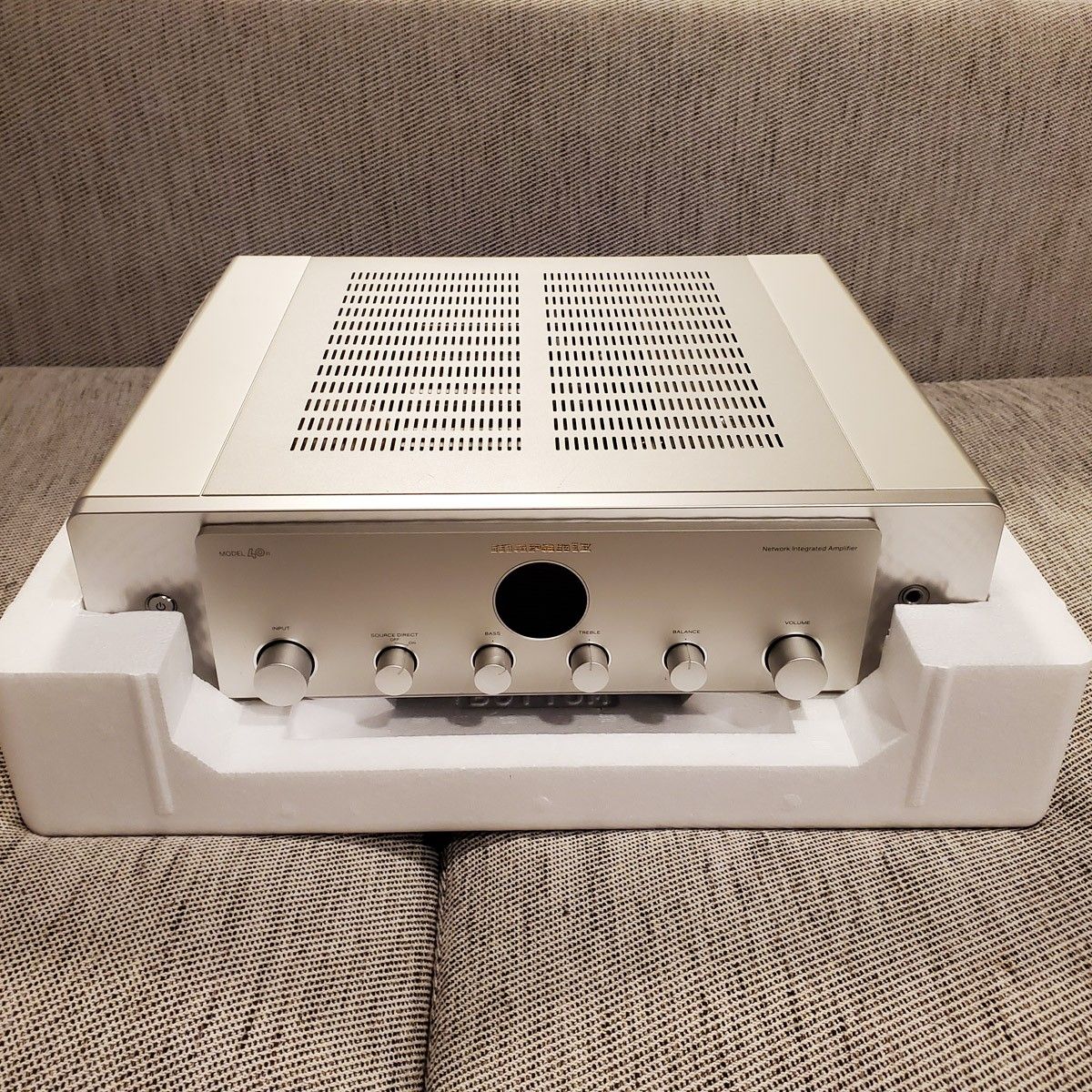 Marantz MODEL 40n マランツ ネットワークプリメインアンプ Marantz MODEL 40n マランツ ネットワークプリメインアンプ
