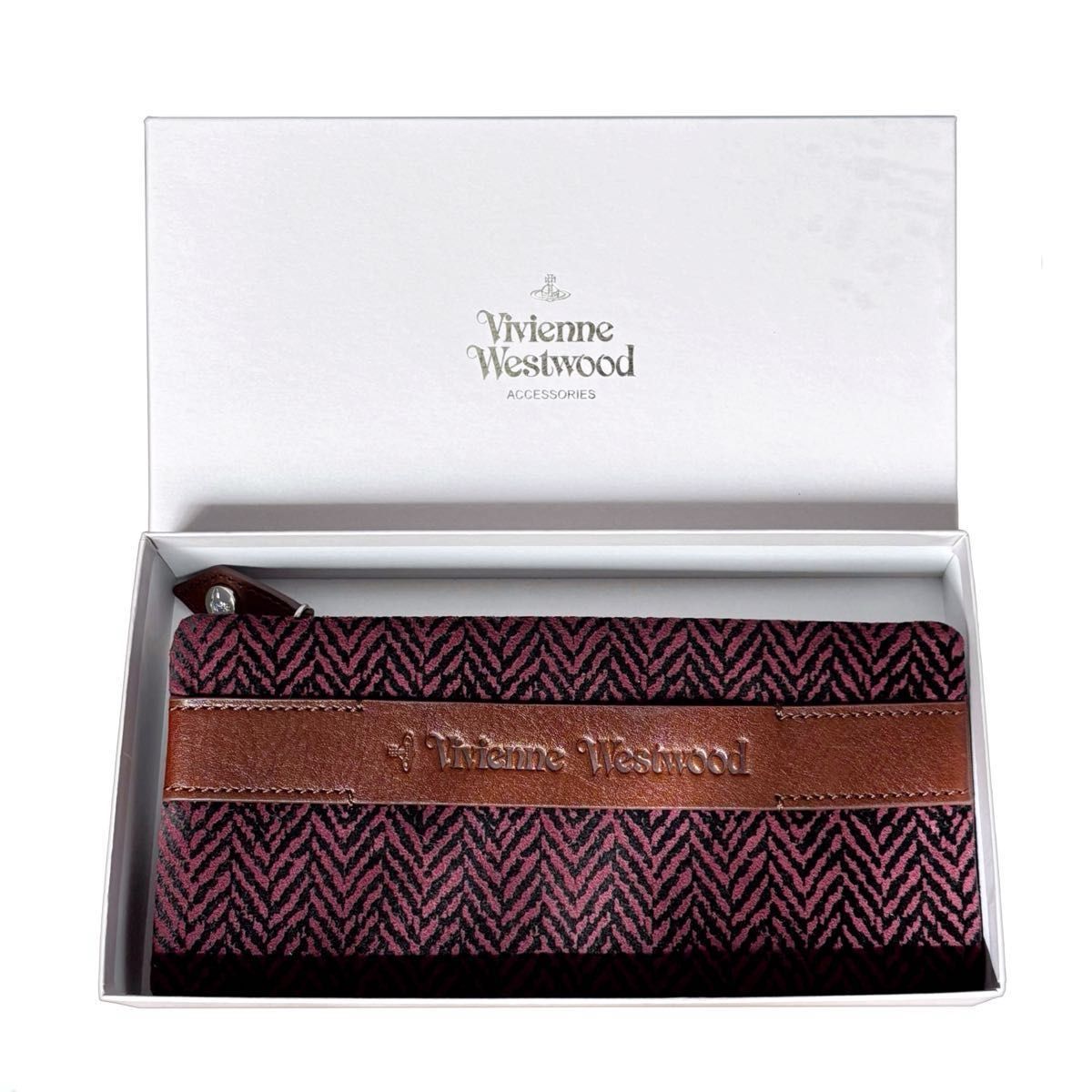 新品未使用】Vivienne Westwood 長財布 箱付き ヴィヴィアン 新品未使用】Vivienne Westwood 長財布 箱付き ヴィヴィアン