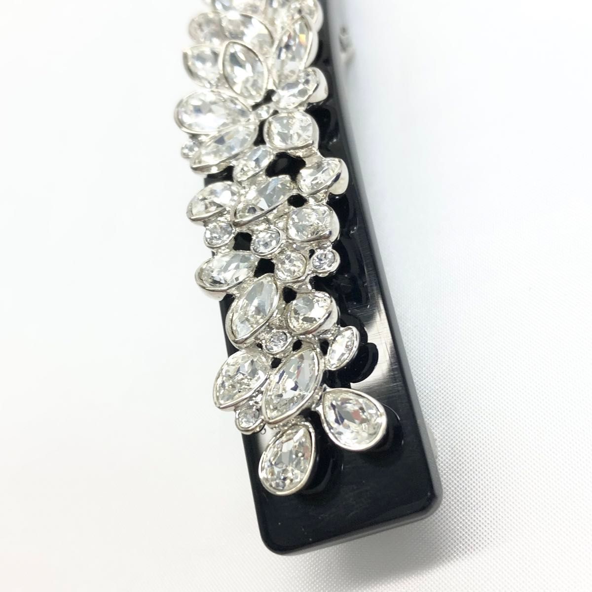 極美品 SWAROVSKI スワロフスキー バレッタ クリアストーン 極美品 SWAROVSKI スワロフスキー バレッタ クリアストーン