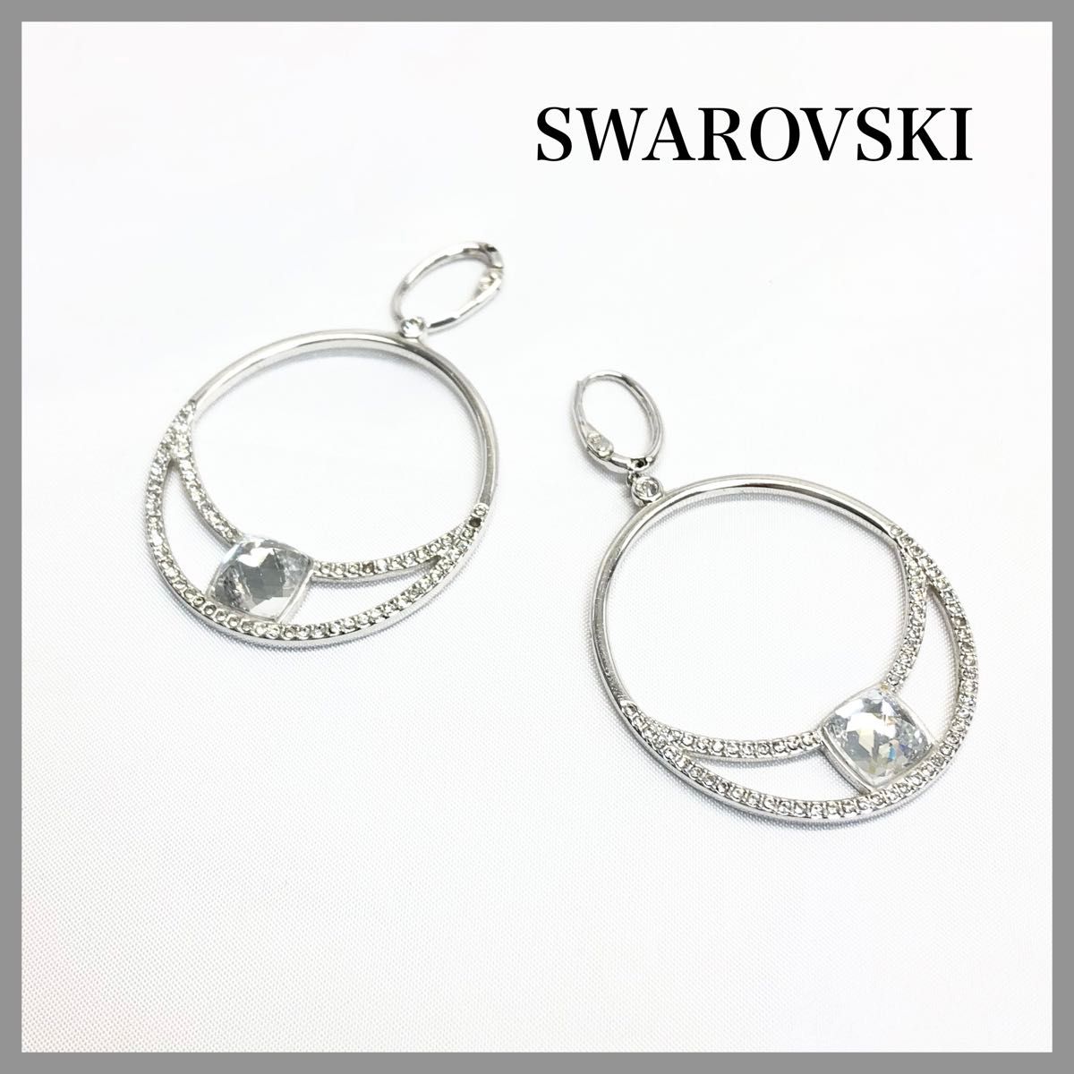 美品 SWAROVSKI スワロフスキー ピアス ラインストーン シルバー 美品 SWAROVSKI スワロフスキー ピアス ラインストーン シルバー