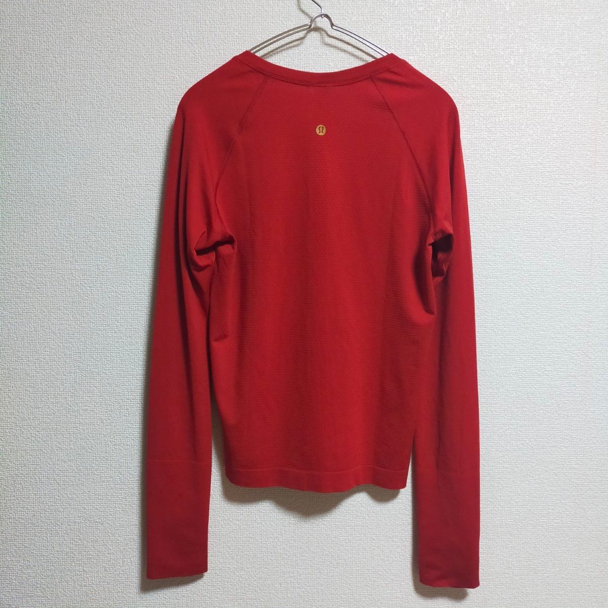 新品 Lululemon Swiftly Tech 長袖 2 0 Race NY サイズ8 Mサイズ 新品 Lululemon Swiftly Tech 長袖 2 0 Race NY サイズ8 Mサイズ