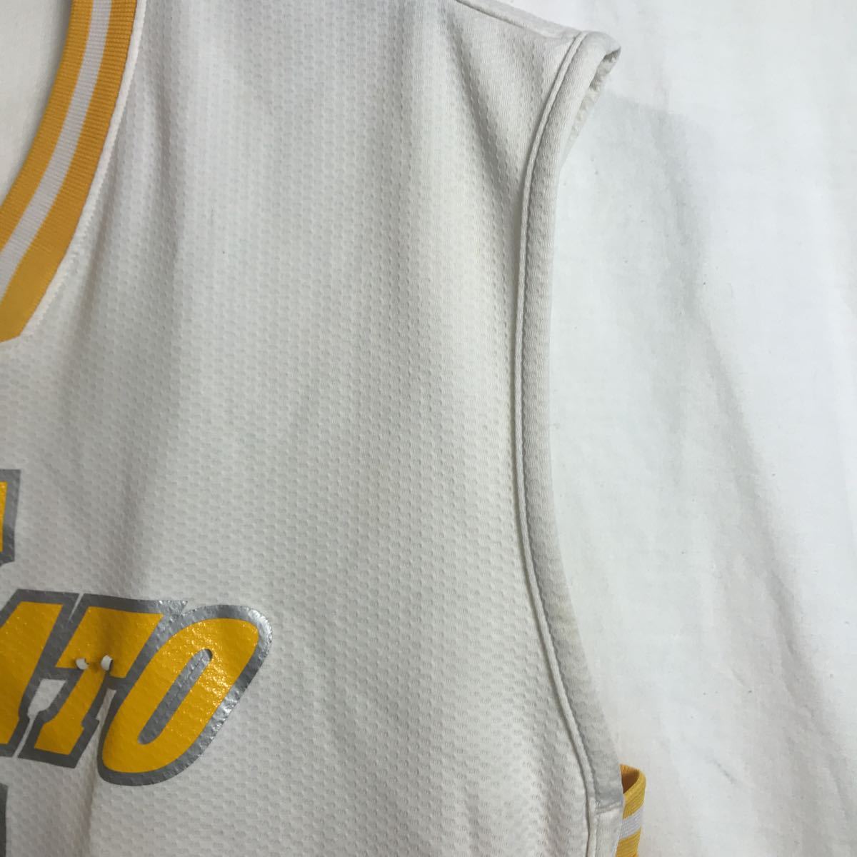 北里大学 バスケットボール部 支給 #3 白 ホワイト 黄 イエロー ミズノ MIZUNO 公式戦用 ユニフォーム Oサイズ_画像5