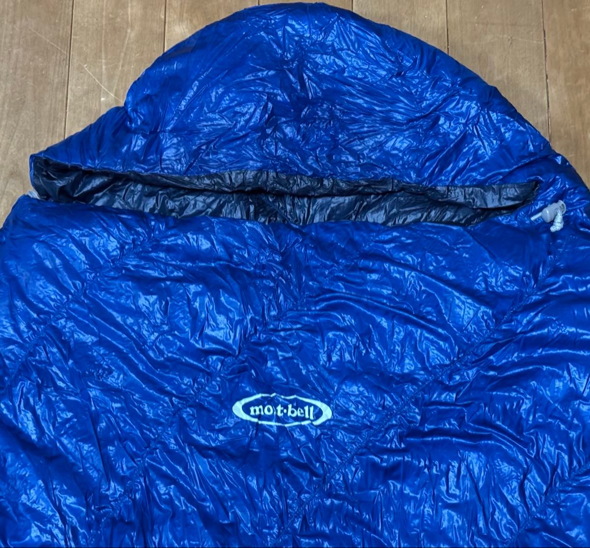 美品】モンベル(mont-bell) ダウンハガー800 #5 寝袋 シュラフ 美品】モンベル(mont-bell) ダウンハガー800 #5 寝袋 シュラフ