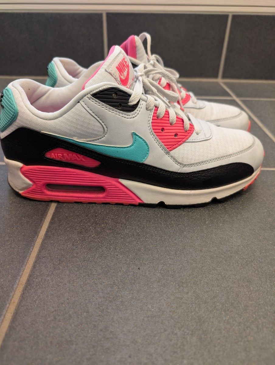 NIKE WMNS AIR MAX 90 サイズ 28センチ ナイキ エアマックス NIKE WMNS AIR MAX 90 サイズ 28センチ ナイキ エアマックス