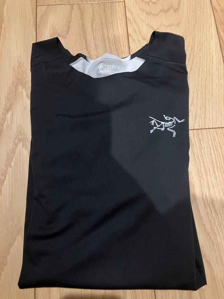 ARC'TERYX ノーバン ダウンワードロゴ L/S メンズ S 新品|Yahoo ARC'TERYX ノーバン ダウンワードロゴ L/S メンズ S 新品|Yahoo