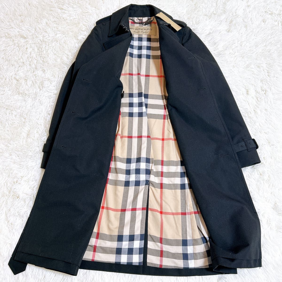 新品タグ付き BURBERRY バーバリーロンドンイングランド ノバ 新品タグ付き BURBERRY バーバリーロンドンイングランド ノバ