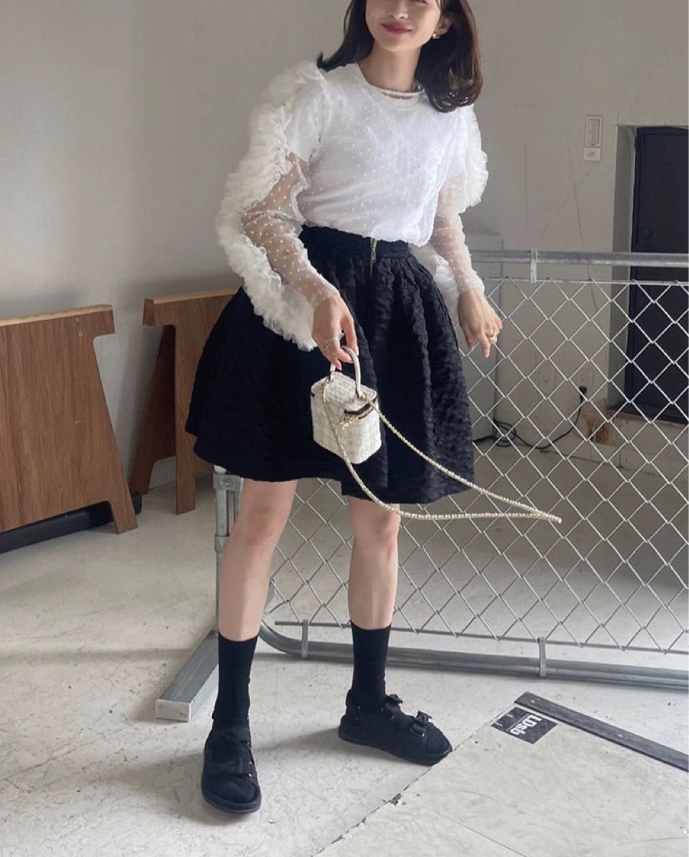 最終下げ ラスト1点 Bibiy CAMILLE SHEER TOP|Yahoo!フリマ(旧 最終下げ ラスト1点 Bibiy CAMILLE SHEER TOP|Yahoo!フリマ(旧