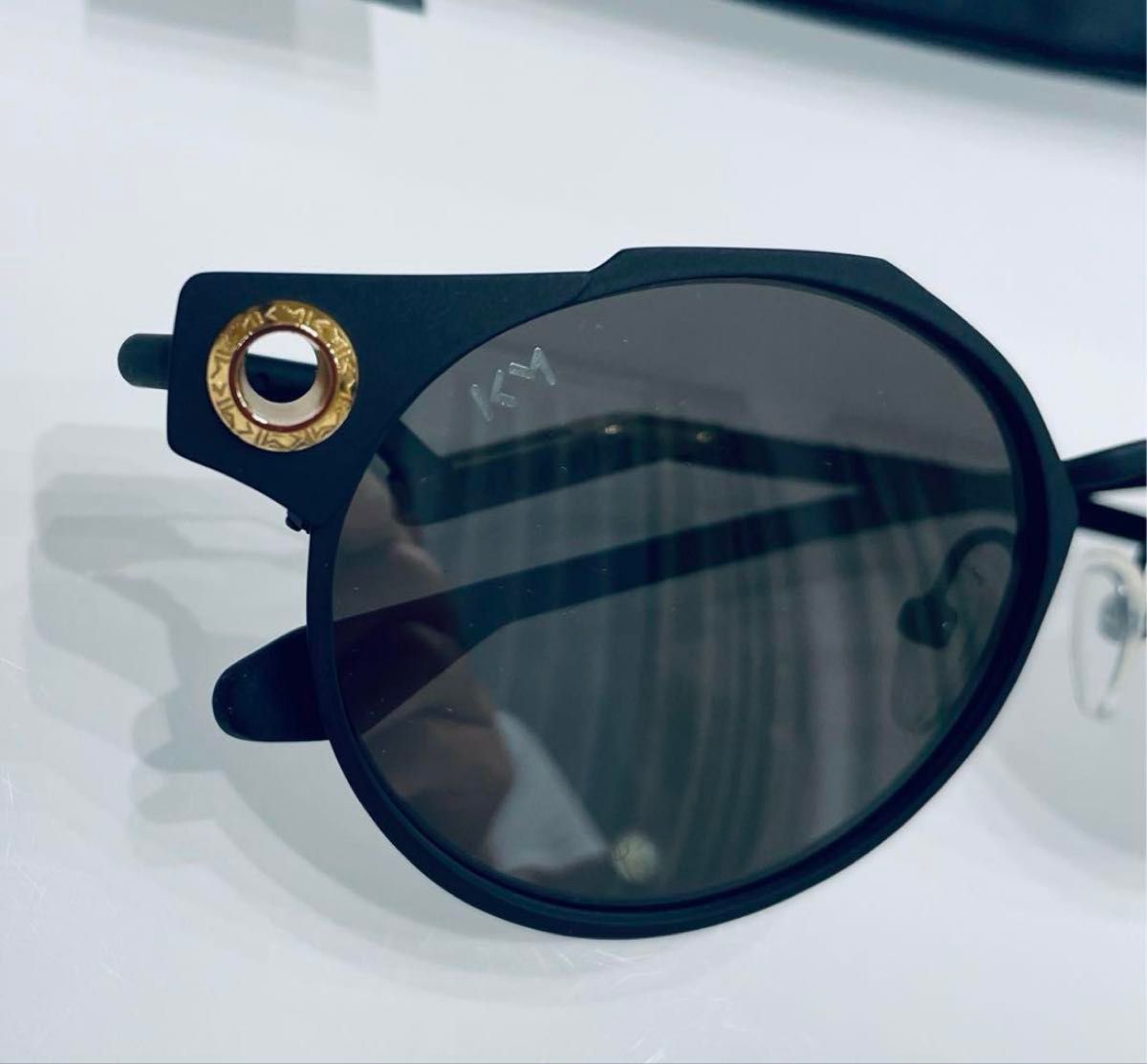 激レア4 9万 高級チタン製 オークリー OAKLEY サングラス デッド 激レア4 9万 高級チタン製 オークリー OAKLEY サングラス デッド