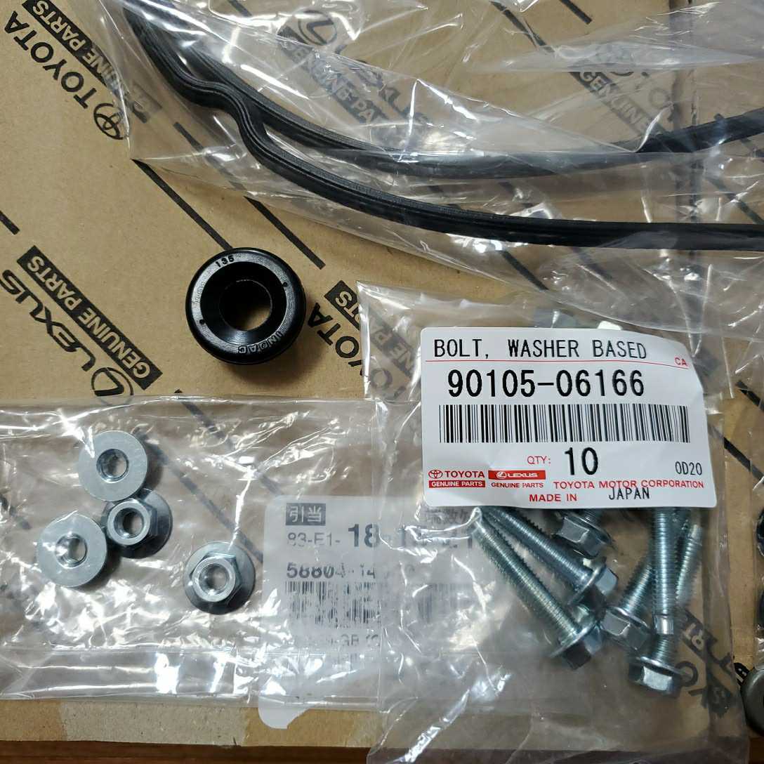 新品通販 新品未使用 アリスト シリンダーヘッドカバー 純正部品 sAjVo
