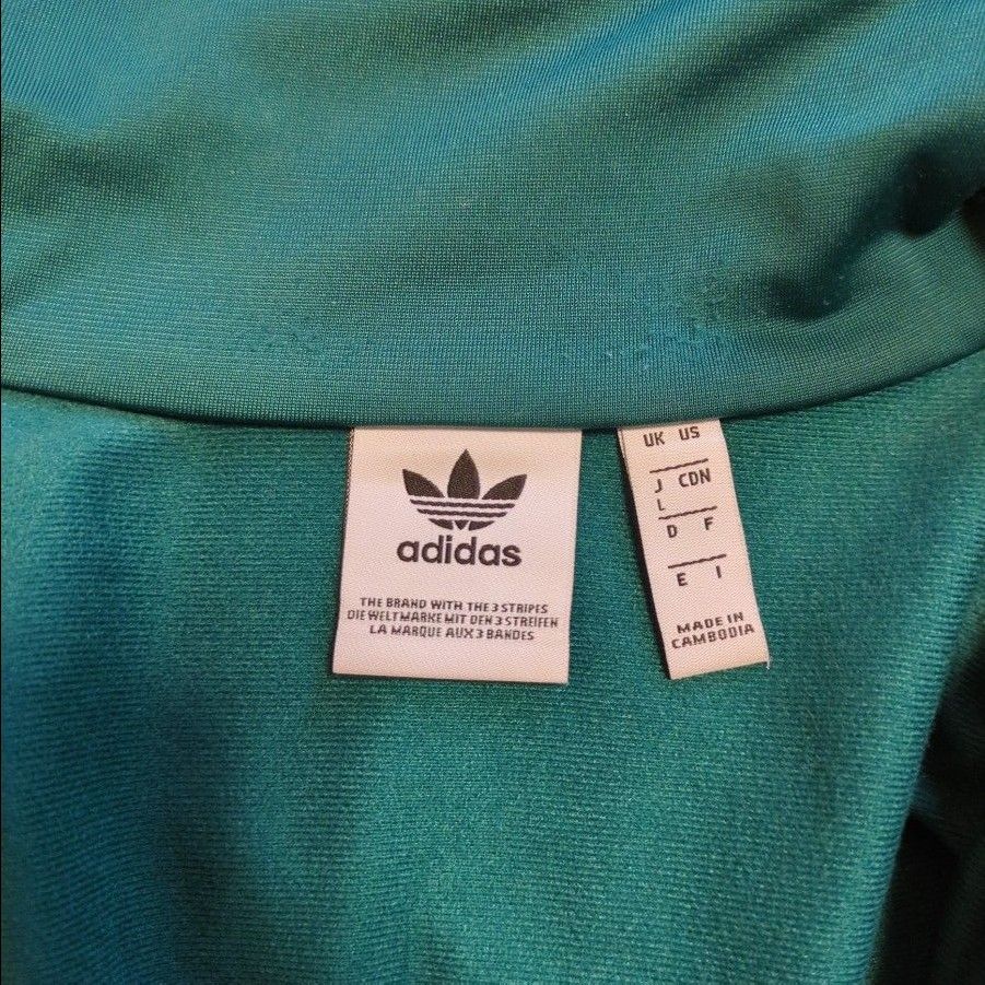 adidas アディダス トラックジャケット カラー GREEN adidas アディダス トラックジャケット カラー GREEN