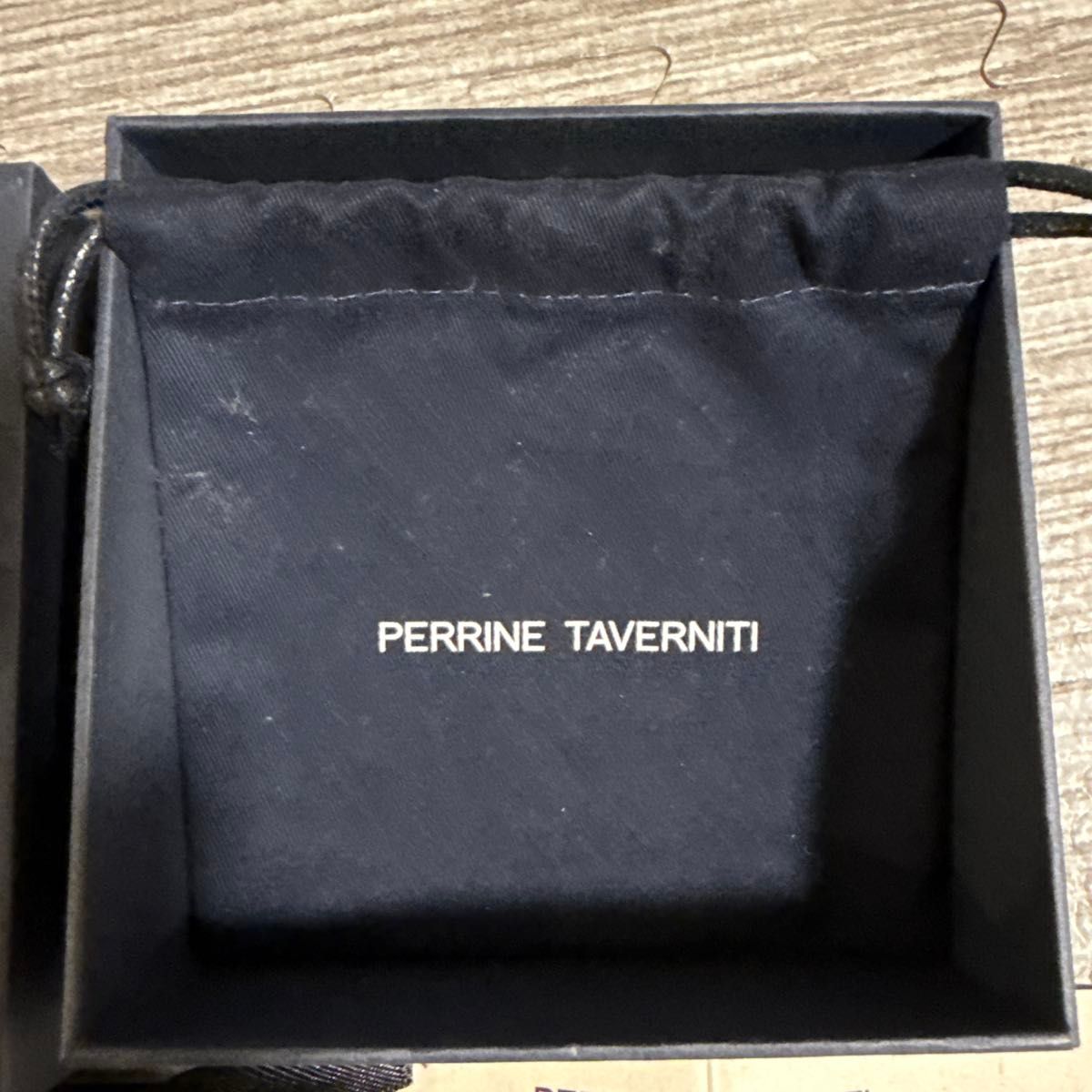 未使用品 PERRINE TAVERNITI ゴールド チェーンブレスレット 未使用品 PERRINE TAVERNITI ゴールド チェーンブレスレット