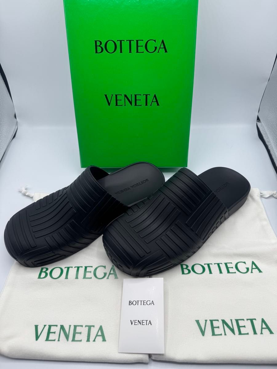 新品 BOTTEGA VENETA ボッテガ ヴェネタ サンダル スライダー 新品 BOTTEGA VENETA ボッテガ ヴェネタ サンダル スライダー