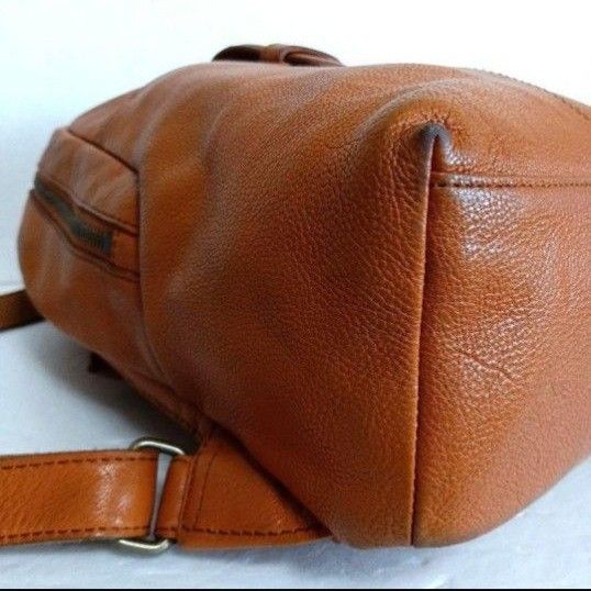 ダコタ レザー リュック バックパック シボ革 ロゴ刻印 本革 ダコタ レザー リュック バックパック シボ革 ロゴ刻印 本革