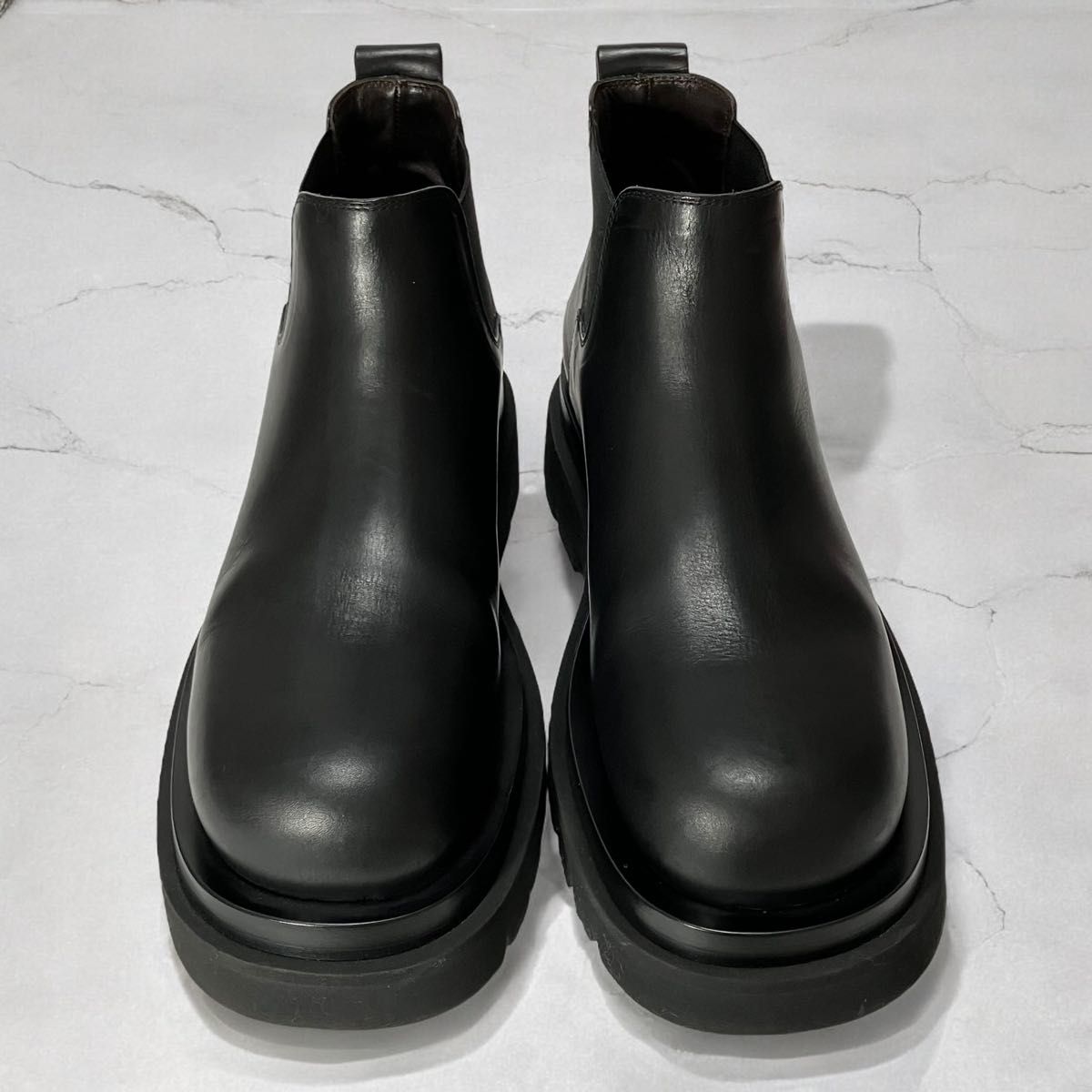 すぐ届く BOTTEGA VENETA サイドゴム チェルシーブーツ カラー底 未使用保管品 BOTTEGA VENETA ボッテガヴェネタ ラグ チェルシー