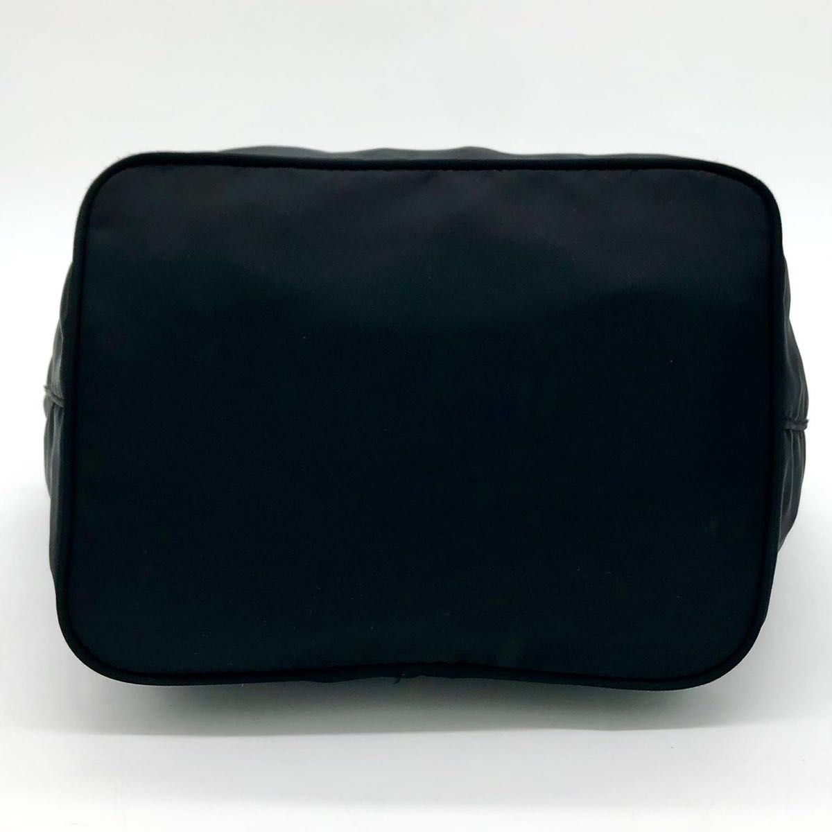 極美品】PRADA プラダ ミニ ハンドバッグ テスートナイロン 極美品】PRADA プラダ ミニ ハンドバッグ テスートナイロン