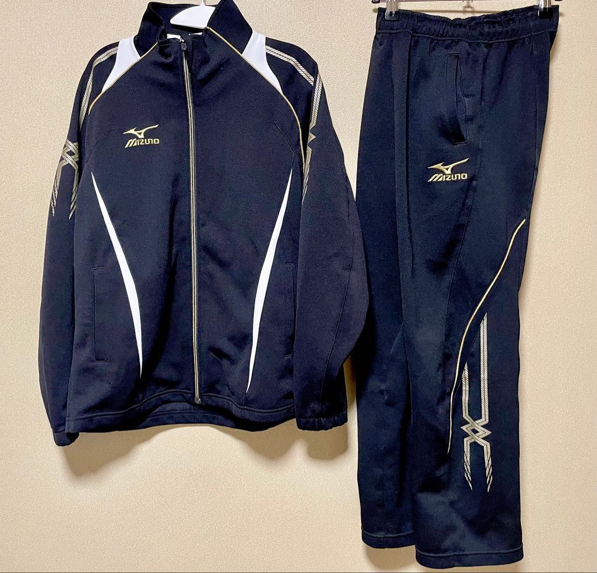 Mizuno ミズノ ジャージ上下セット ブラック×黄 XSサイズ|Yahoo Mizuno ミズノ ジャージ上下セット ブラック×黄 XSサイズ|Yahoo