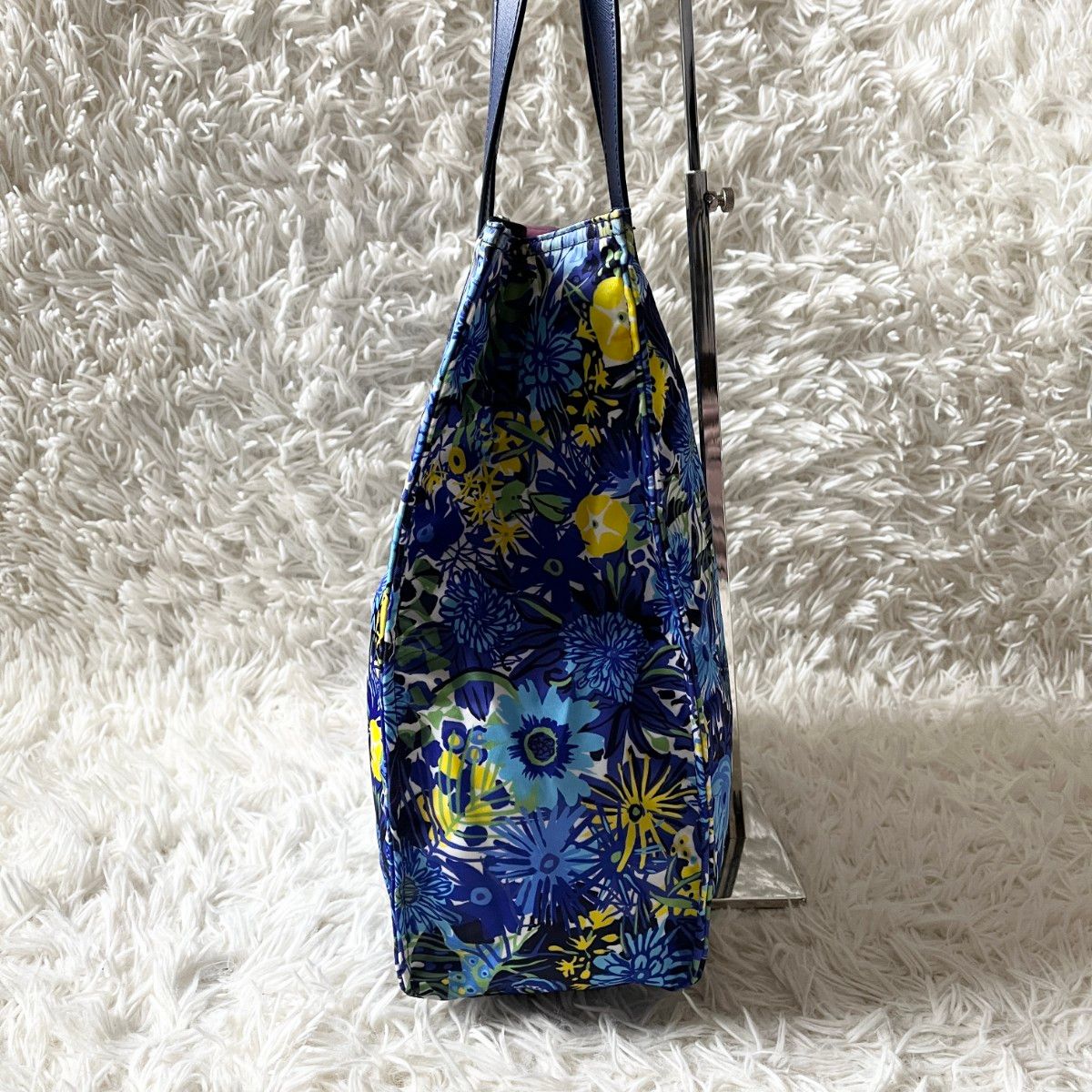 PRADA プラダ フラワー 三角ロゴ 花柄 ハンドバッグ ナイロン PRADA プラダ フラワー 三角ロゴ 花柄 ハンドバッグ ナイロン