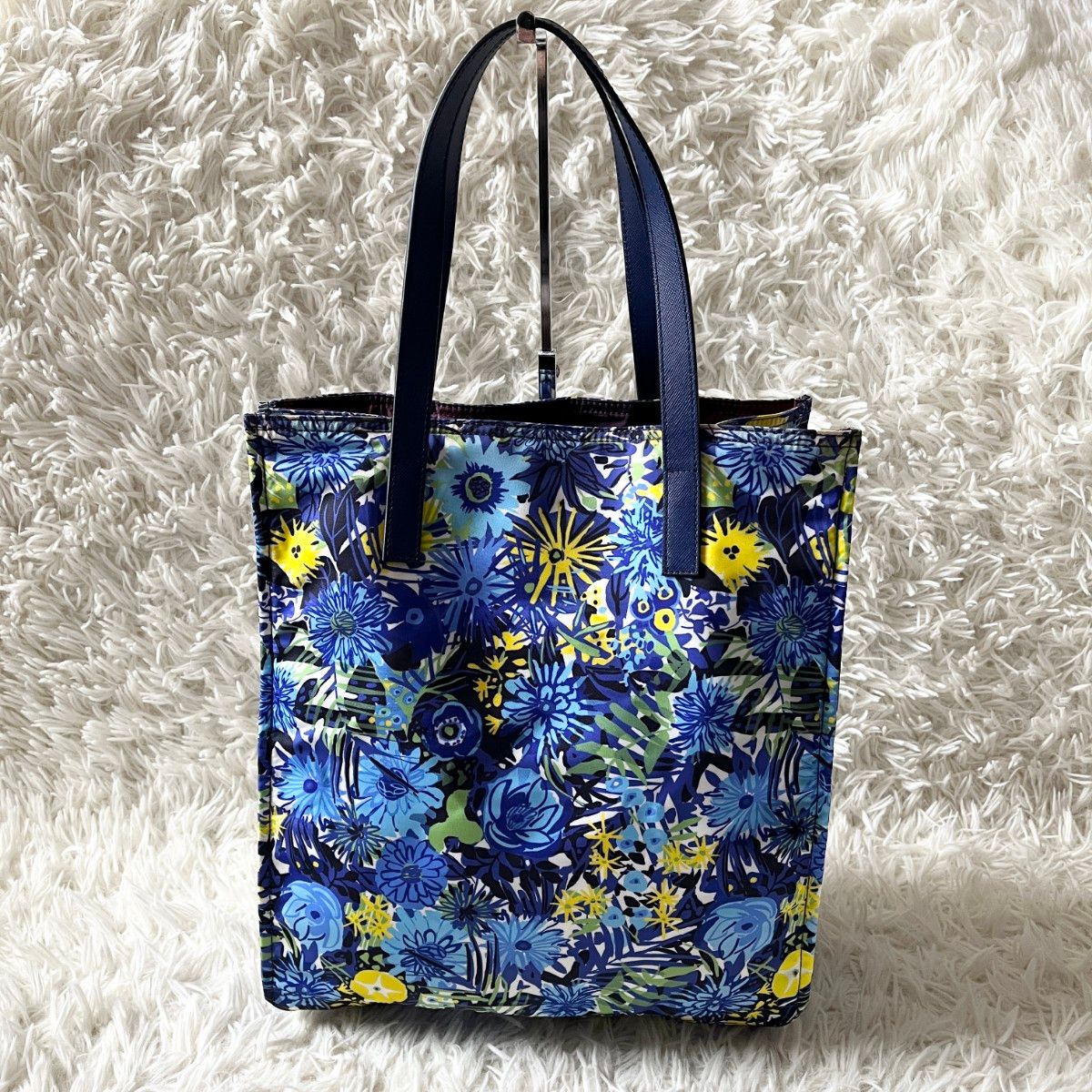 PRADA プラダ フラワー 三角ロゴ 花柄 ハンドバッグ ナイロン PRADA プラダ フラワー 三角ロゴ 花柄 ハンドバッグ ナイロン