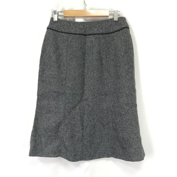 タグ付き新古品 IOSA フレアスカート【64-91/gray/グレー】ラメ タグ付き新古品 IOSA フレアスカート【64-91/gray/グレー】ラメ