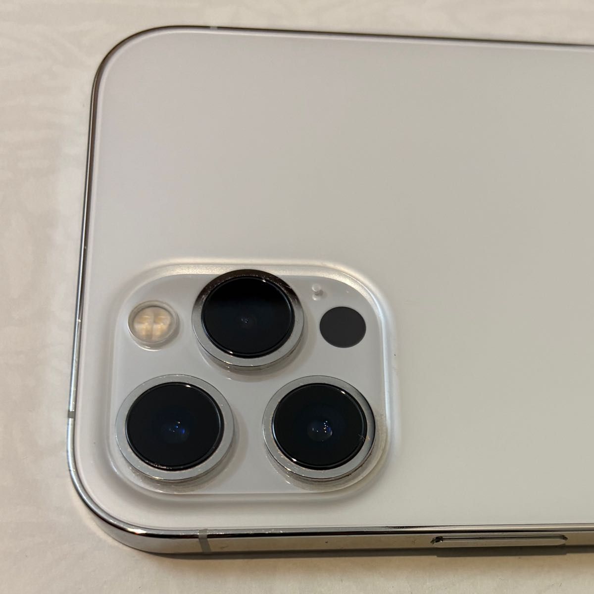 iPhone 12 Pro Max 256GB SIMフリー シルバー バッテリー90 iPhone 12 Pro Max 256GB SIMフリー シルバー バッテリー90