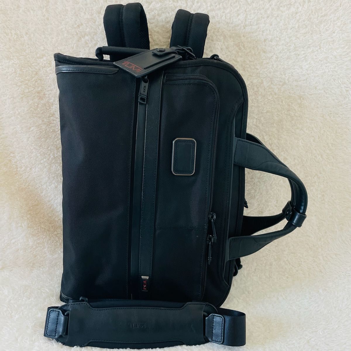 TUMI 3way リュック ビジネスバッグ 黒 トゥミ 書類鞄 ビジネス TUMI 3way リュック ビジネスバッグ 黒 トゥミ 書類鞄 ビジネス
