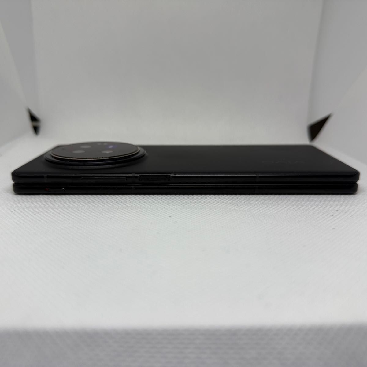vivo X Fold3 本体 256GB 12GB RAM SIMフリー 美品 折りたたみ vivo X Fold3 本体 256GB 12GB RAM SIMフリー 美品 折りたたみ