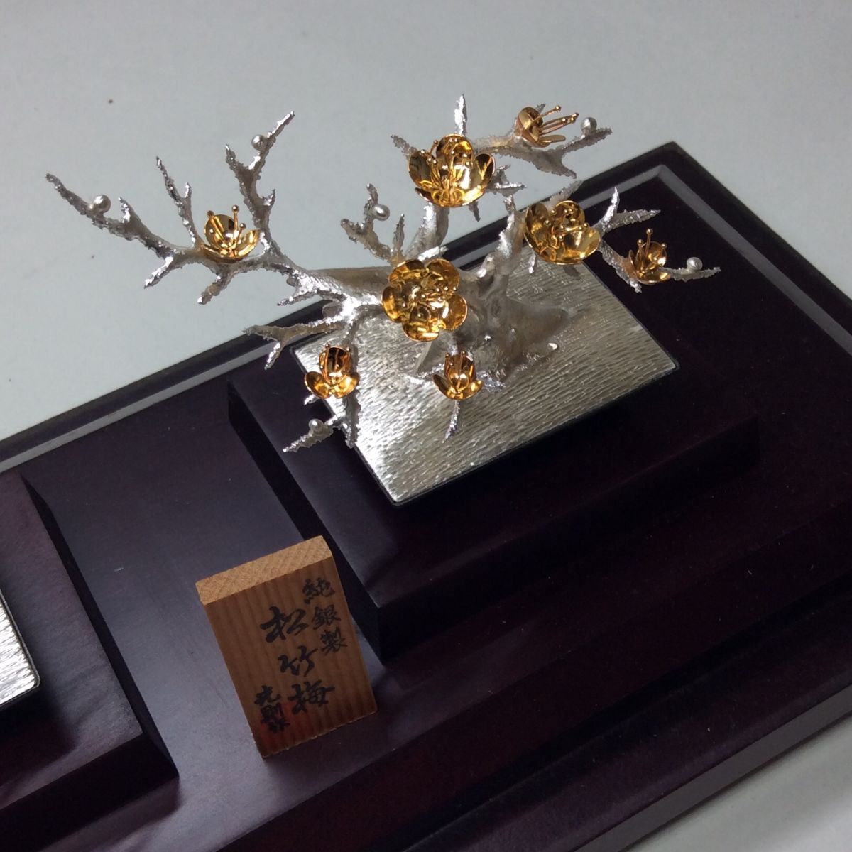 中古品】純銀製 大淵光則作 盆栽 松竹梅 銀細工 置物 銀製品 中古品】純銀製 大淵光則作 盆栽 松竹梅 銀細工 置物 銀製品
