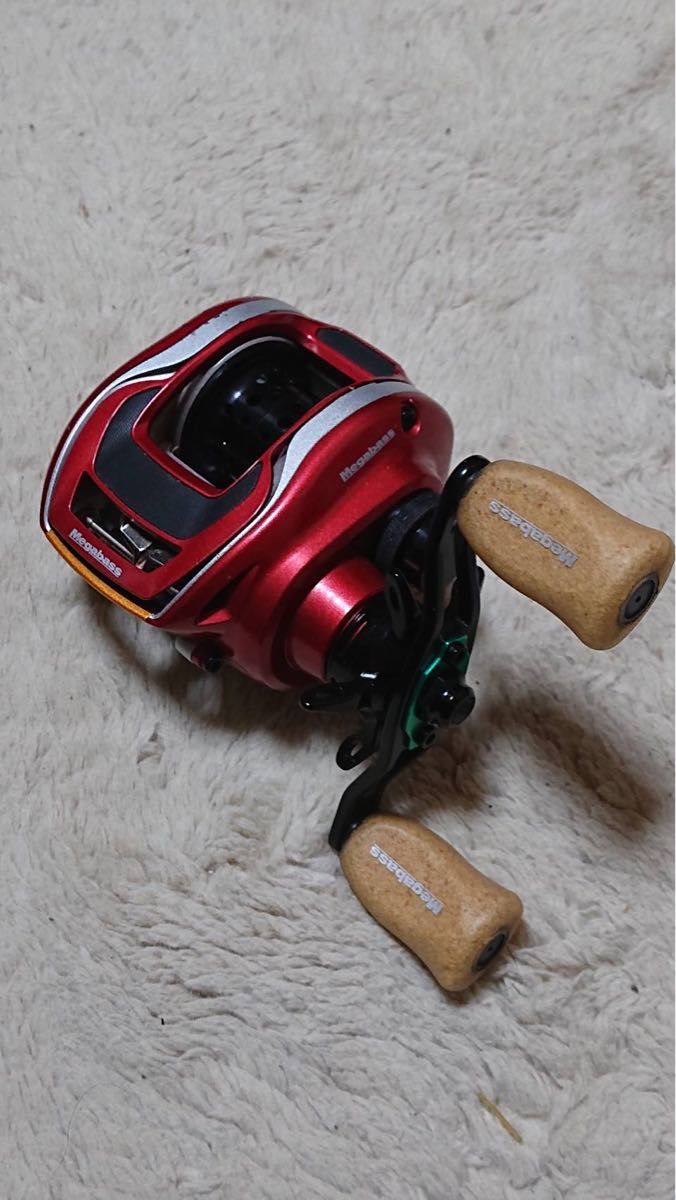 送料込み メガバス FX68L (SP-C) ペイトリール メガバス社製 左 送料込み メガバス FX68L (SP-C) ペイトリール メガバス社製 左