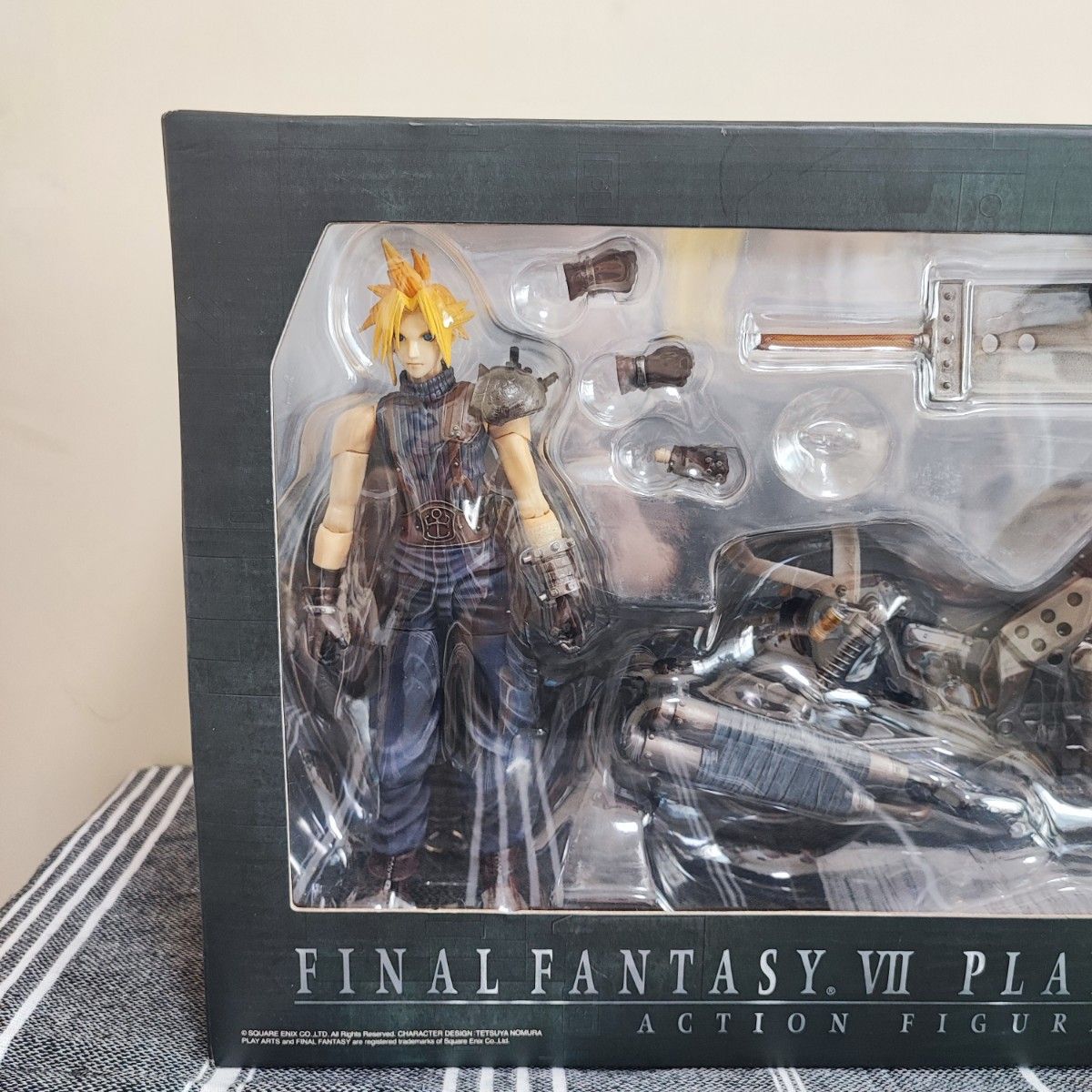 ファイナルファンタジー7 プレイアーツ クラウド&ハーディ ファイナルファンタジー7 プレイアーツ クラウド&ハーディ