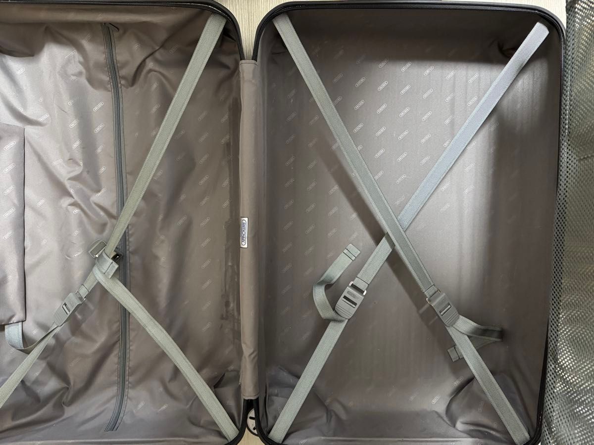 RIMOWA SALSA リモワ 4輪 スーツケース TSAロック ディバイダー RIMOWA SALSA リモワ 4輪 スーツケース TSAロック ディバイダー