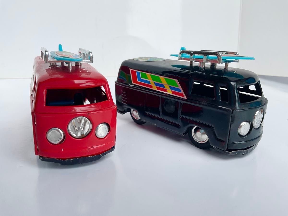 フォルクスワーゲン ブリキバス ( VW・赤&黒 ) 2台 set|Yahoo フォルクスワーゲン ブリキバス ( VW・赤&黒 ) 2台 set|Yahoo