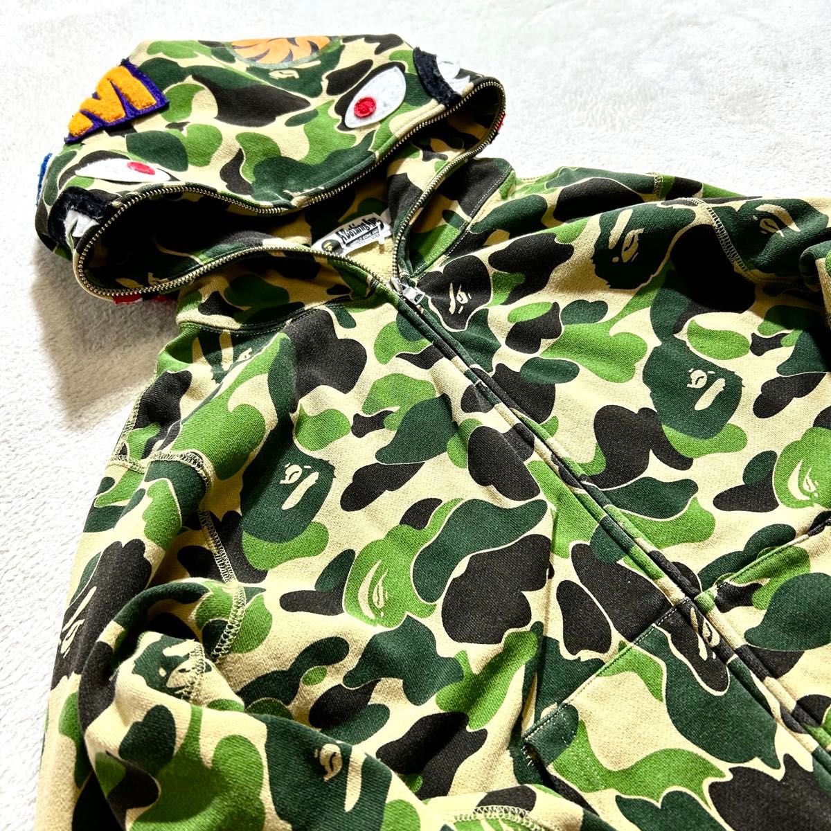 A Bathig Ape】 ジップアップパーカー M シャーク カモフラ 迷彩 A Bathig Ape】 ジップアップパーカー M シャーク カモフラ 迷彩