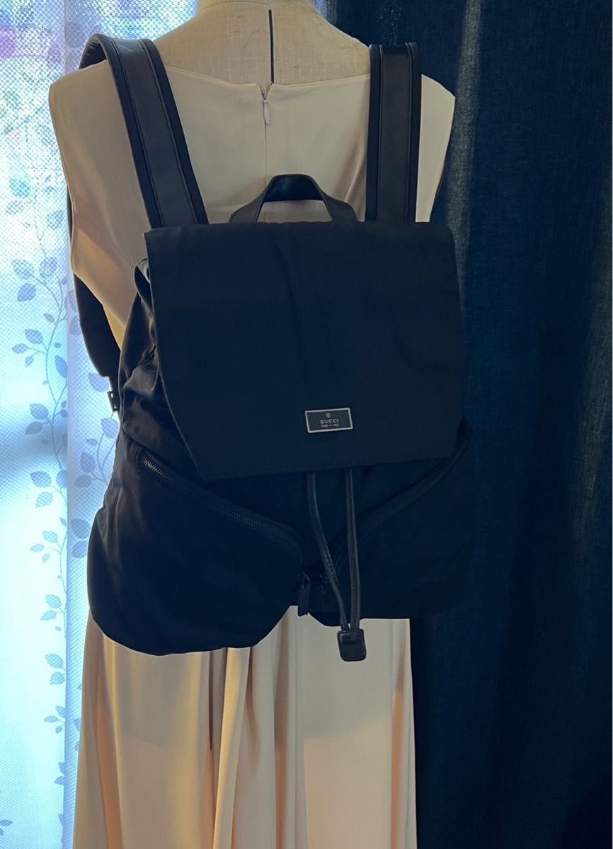 正規品 グッチ リュックサック 巾着 バッグ レザー×キャンバス 正規品 グッチ リュックサック 巾着 バッグ レザー×キャンバス