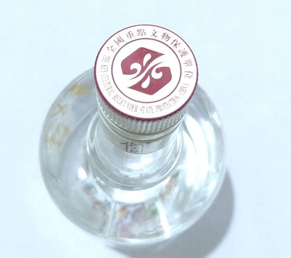 第一坊 水井坊 Shun Jing Fang 38% 500ml 中国 白酒 未開栓 古酒 第一坊 水井坊 Shun Jing Fang 38% 500ml 中国 白酒 未開栓 古酒