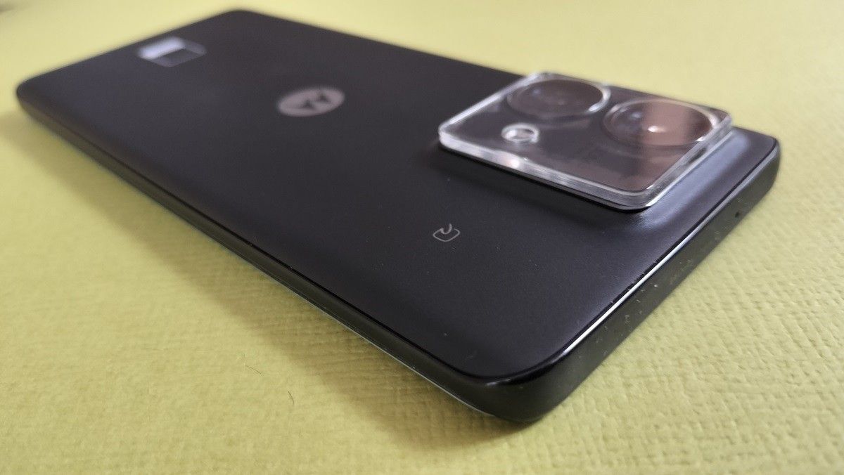 ケースと保護ガラス付き motorola edge 40 neo 8GB+256GB ケースと保護ガラス付き motorola edge 40 neo 8GB+256GB