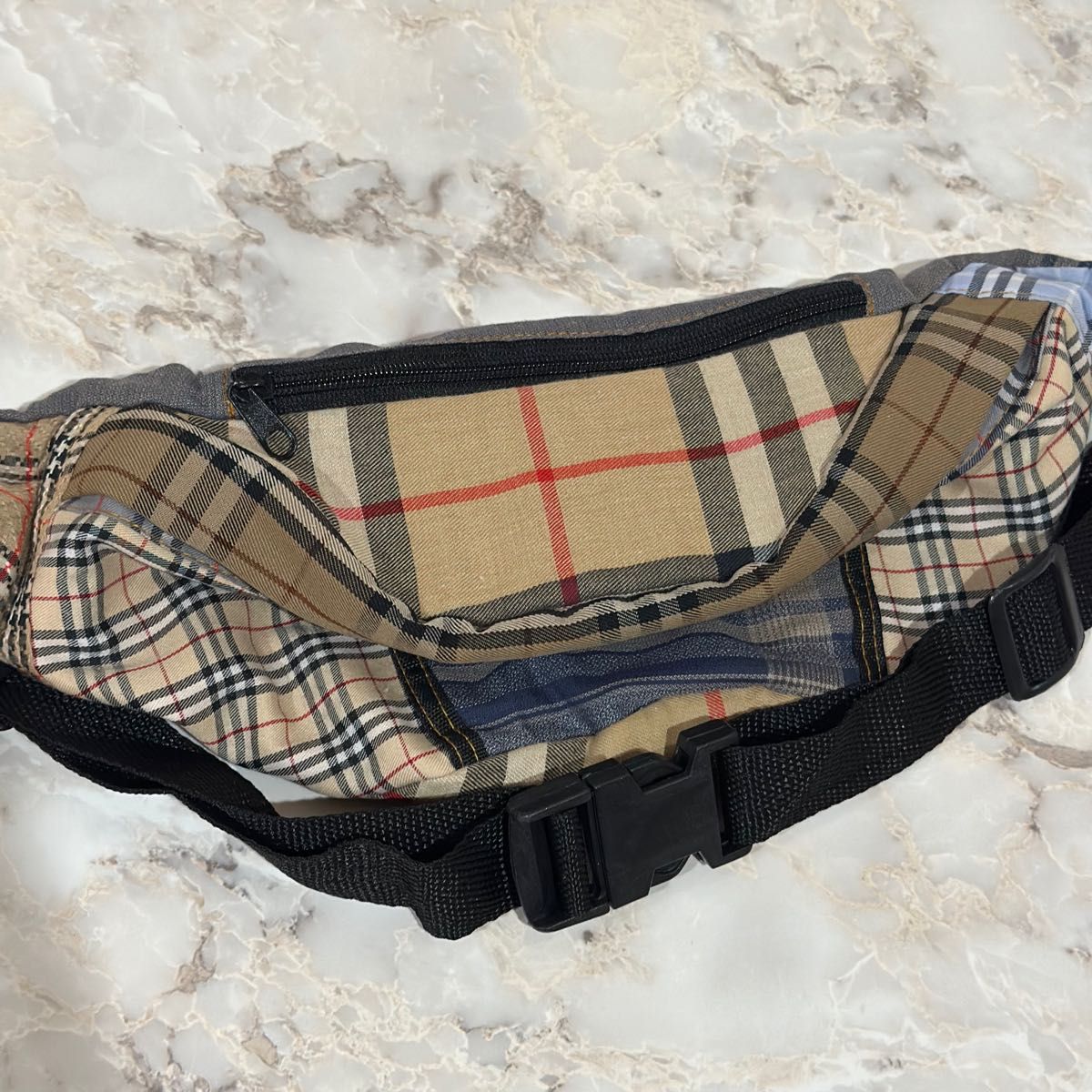 BURBERRY バーバリー バッグ ウエストポーチ ヴィンテージ 古着 BURBERRY バーバリー バッグ ウエストポーチ ヴィンテージ 古着
