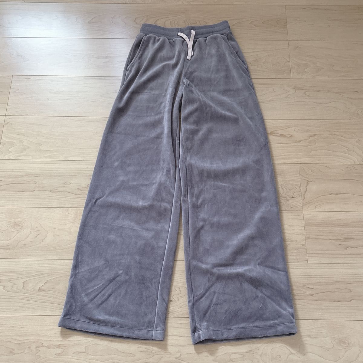 新品】Darich バイカラーコードベロアワイドパンツ ダーリッチ 新品】Darich バイカラーコードベロアワイドパンツ ダーリッチ