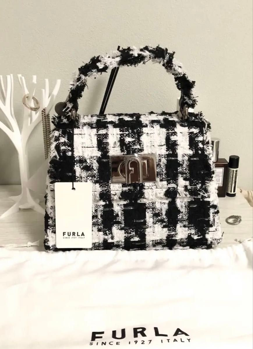 新品 未使用 FURLA ショルダーバッグ 2WAY ツイード ハンドバッグ フルラ FURLA ハンドバッグ 2WAYバッグ ショルダーバッグ バッグ