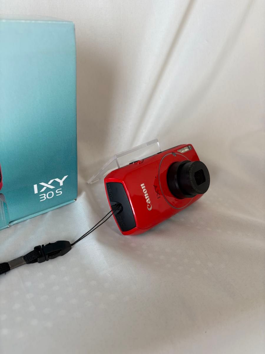 Canon デジタルカメラ IXY 30S レッド 箱 取説 充電器あります Canon デジタルカメラ IXY 30S レッド 箱 取説 充電器あります