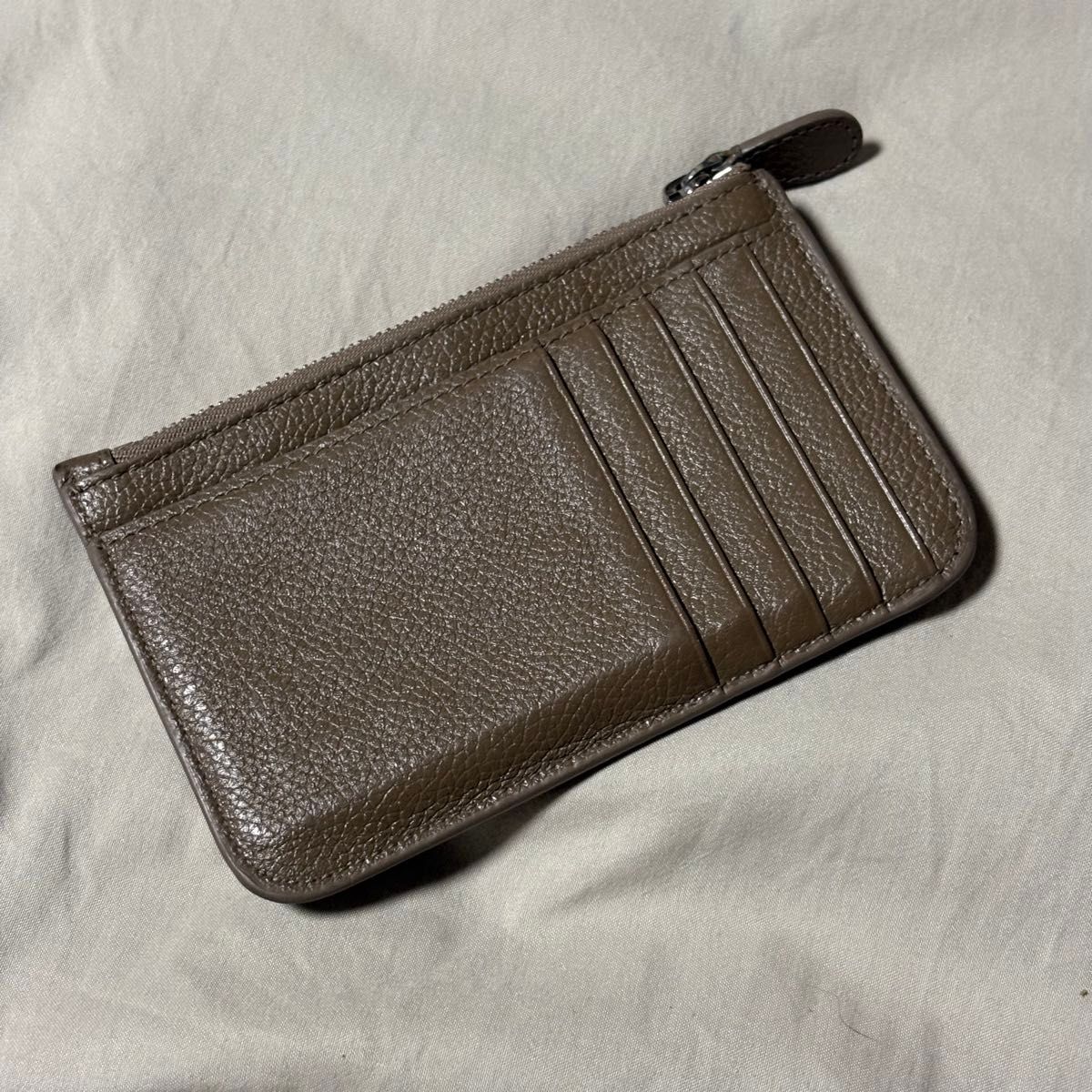 美品 BALENCIAGA フラグメントケース カードケースブラウン 美品 BALENCIAGA フラグメントケース カードケースブラウン