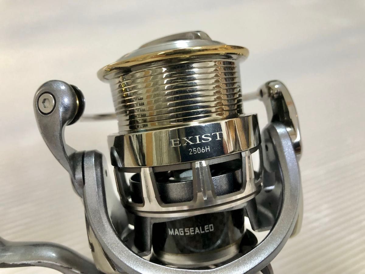 ダイワ 12 イグジスト 2506H DAIWA EXIST|Yahoo!フリマ(旧 ダイワ 12 イグジスト 2506H DAIWA EXIST|Yahoo!フリマ(旧