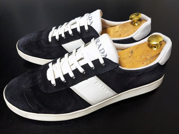プラダ 8.5 PRADA コンビレザースニーカー 白×黒 箱付 138(男性 プラダ 8.5 PRADA コンビレザースニーカー 白×黒 箱付 138(男性